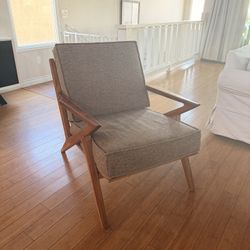 Mid Century Modern Chair 