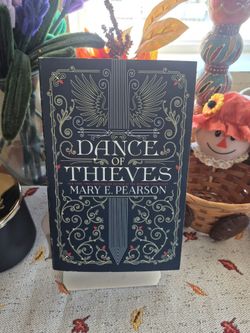 Dance Of Thieves