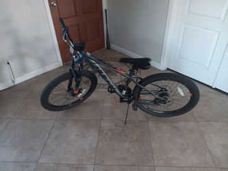 Huffy Teenage/ Adult Bike