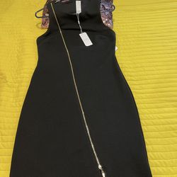 Superfoxx  Dress 👗 Size Medium, New Whit Tags 