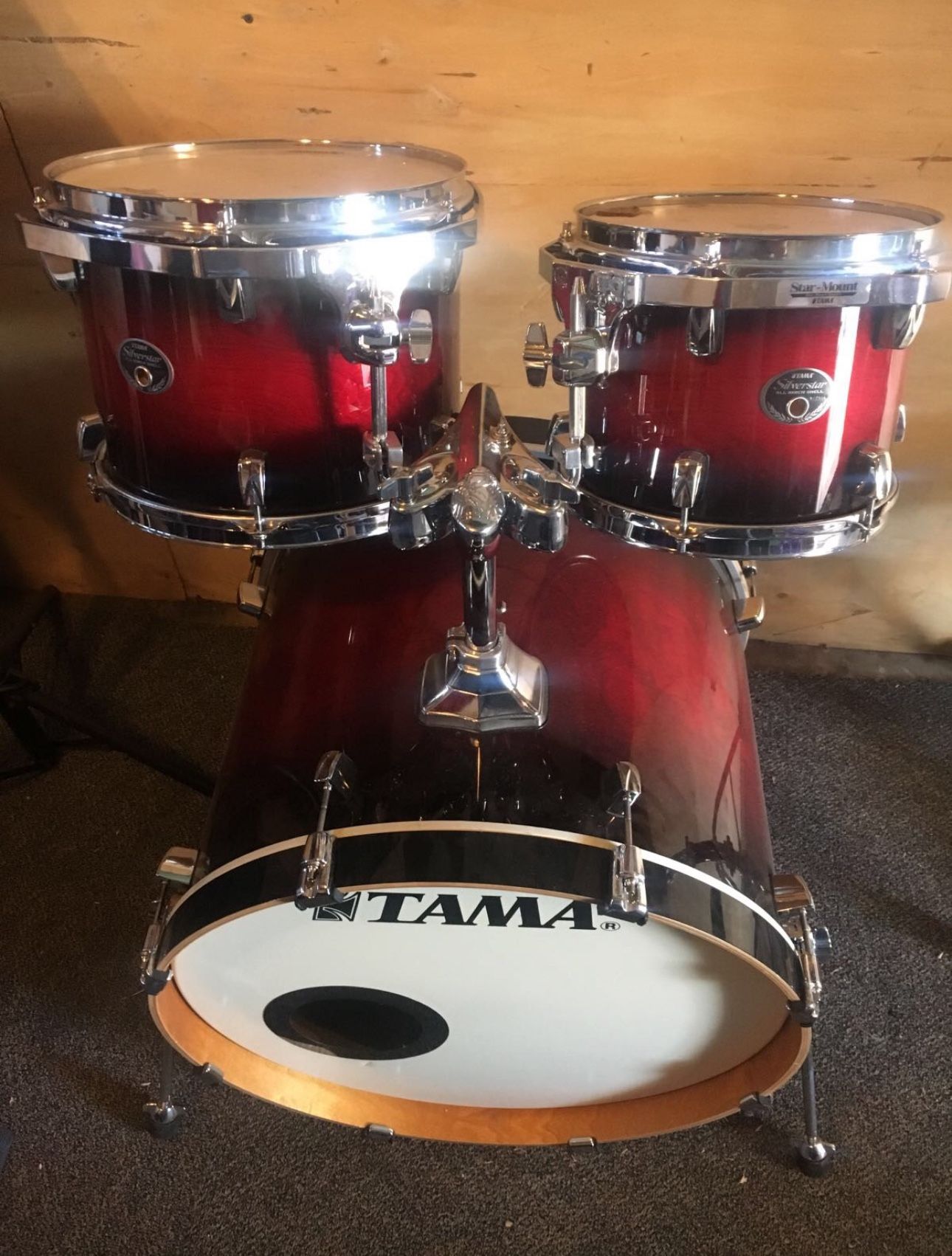 Tama Drum Set