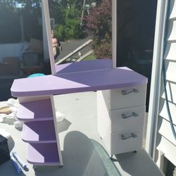 American Girl Official Salon Station With Accessories