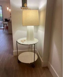 Pretty Home Decoration table with 2 section comes with wheels