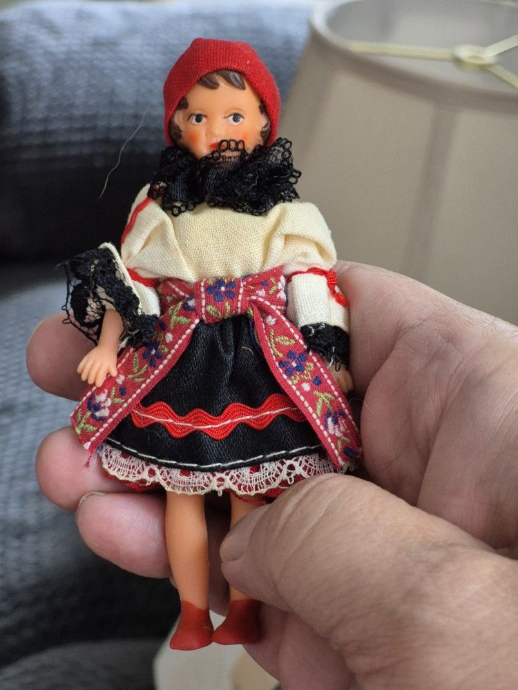 Antique Dolls (12)