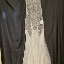 Mignon VM38305 Trumpet Prom Dress Sz 6