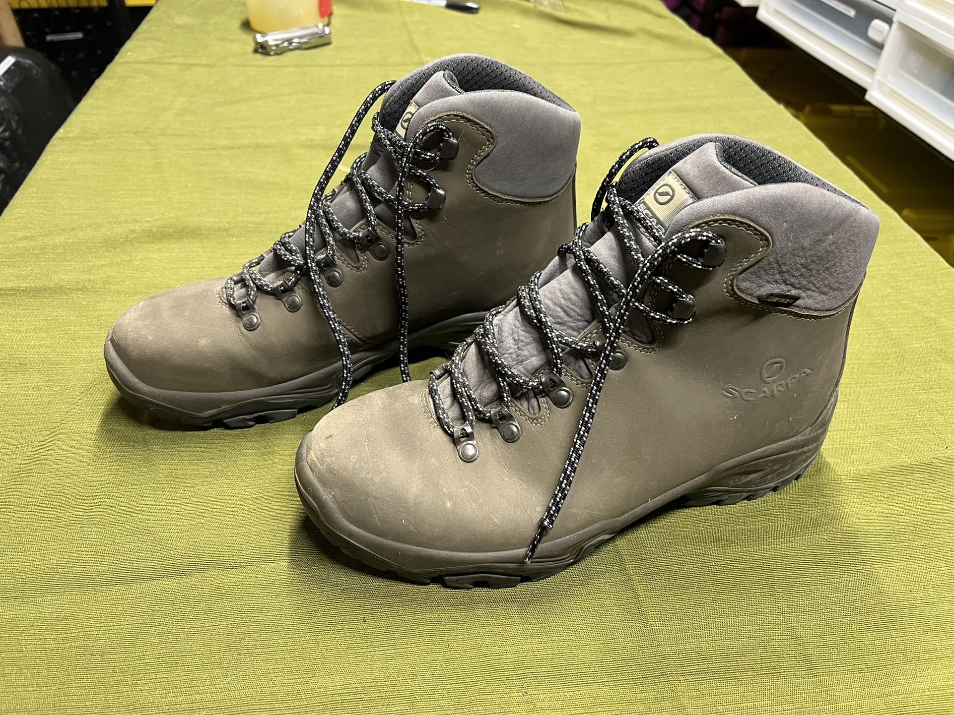 Scarpa Terra GTX Hiking Boots 10 Men’s