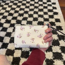 Coach- Floral Wallet 