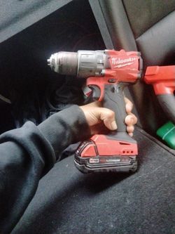 Milwaukee Hammer Drill M18 Brushless