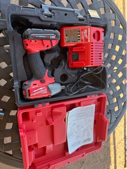 Milwaukee Impact Wrench 1/2 Set