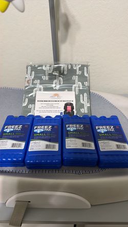 Car Seat Cooler with 4 Freez Pak Ice Packs