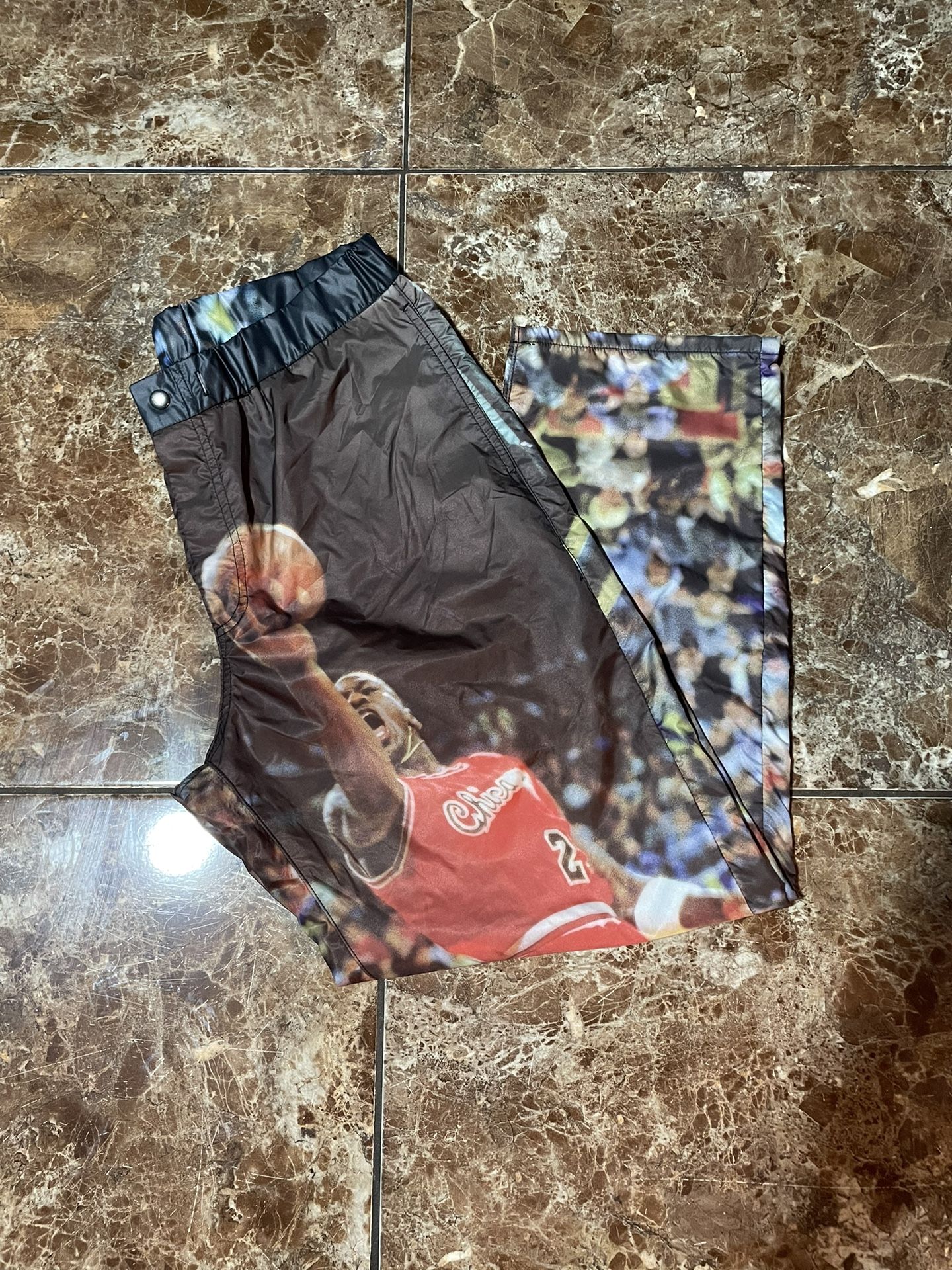Cloths ( Y2K Looking Jordan Sweat Pants )