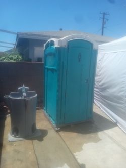 Portable restroom