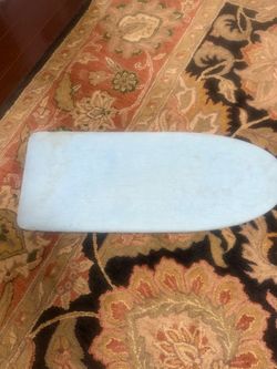 Table top ironing board