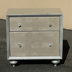 Commode 
