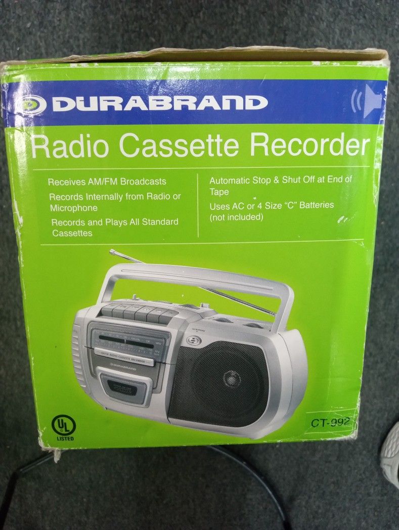 Durabrand Radio Cassette Recorder Model CT992, AM/FM, AC Connector, Sz C Batt.