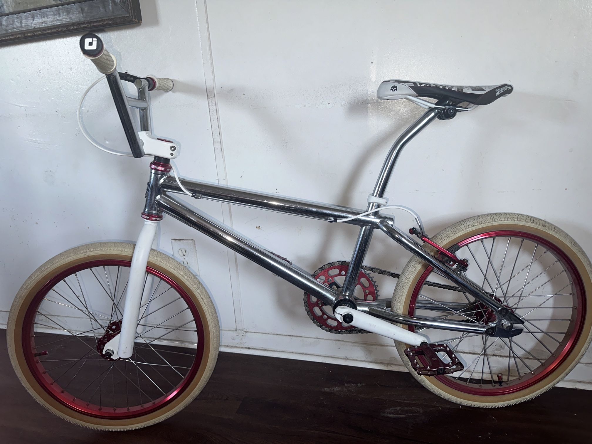 (Rare) GT Mach One Chrome