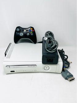 TESTED WORKING 120GB XBOX 360 CONSOLE W/ POWER, CABLES & WIRELESS CONTROLLER
