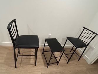 Black Metal Bar Table and 2 Stools Set