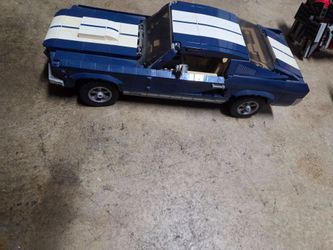 lego mustang