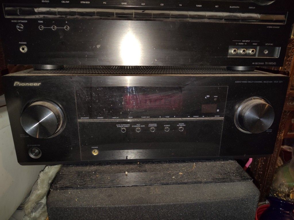 Old Stereo Receivers Onkyo , Kenwood And Pioneer