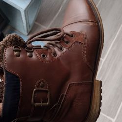 Men's Size 9 GLOBALWIN Brown Leather Cap Toe Faux Fur Winter Ankle Boots