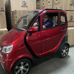 LSV Electric Car 25MPH AC Power Windows USB 2 Year Warranty At Turbopowersports $6,999