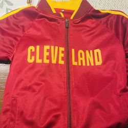 Youth Medium 8/10 James Cleveland Cavs Warmup Set 