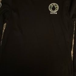 Men’s Long Sleeve New Size M