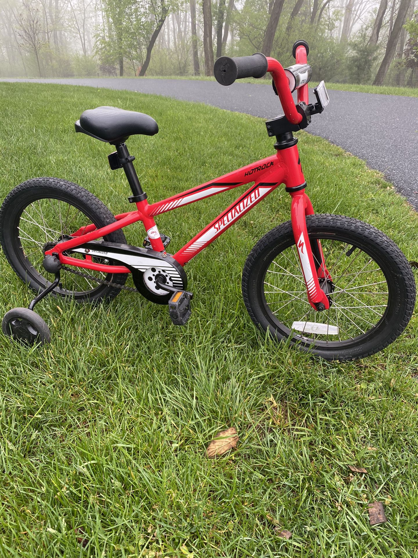 Kids Specialized bike with Training  Wheels