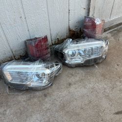 Front Headlight/ Rear Back Lites 2012 Toyota Tacoma