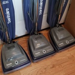 NEW cond COMMERCIAL SANITARE HEAVY DUTY VACUUM WITH AMAZING POWER SUCTION  , WORKS EXCELLENT  , IN THE BOX 