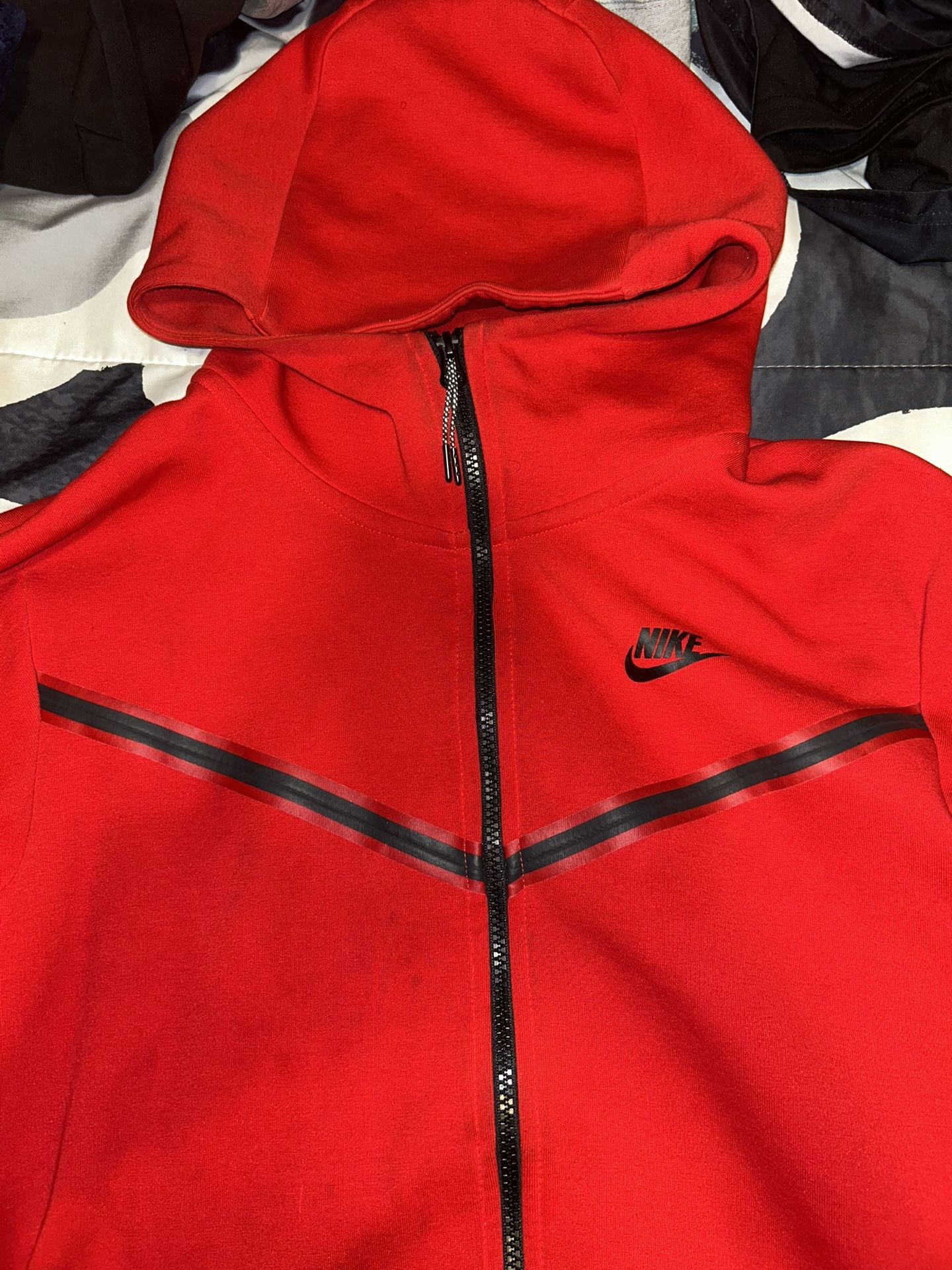 Full Nike Tech Suit (FULL SUIT)