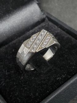 Men's wedding ring