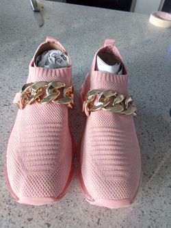 La Sheelah Shoes