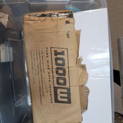 Renogy 1000W 12V Pure Sine Wave Solar Inv. 