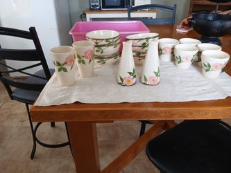 Vintage Franciscan Desert Rose Dinner Ware