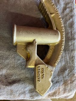 Vintage manual pipe bender