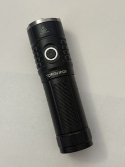 NEW SOFIRN SP33S FLASHLIGHT 5000 LUMENS 264M XHP70B 26650 Battery