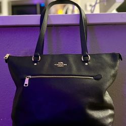 COACH GALLERY TOTE 