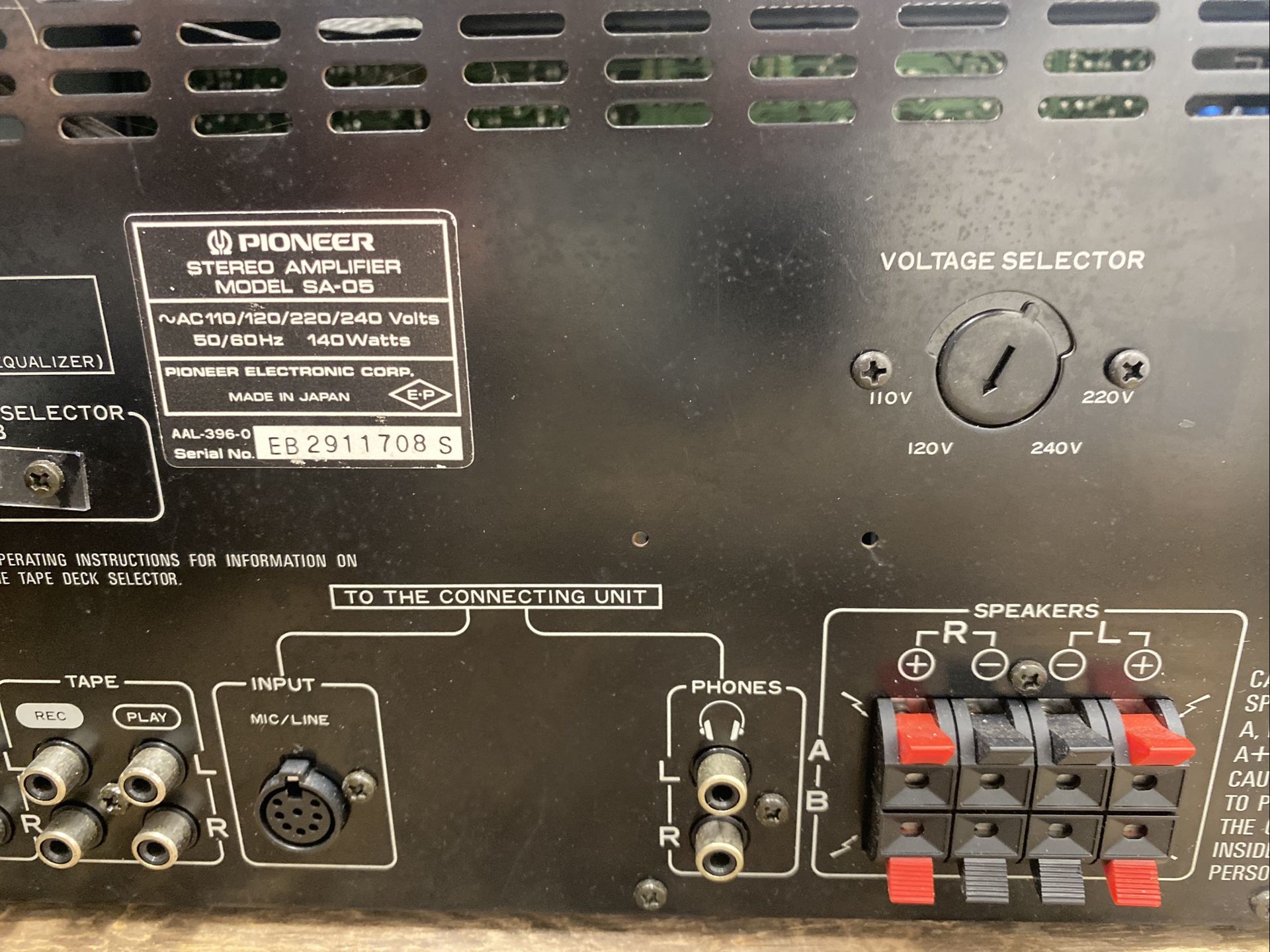 Pioneer SA-05 Stereo Amplifier - Elevate Your Audio Experience for Sale 