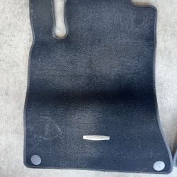 Mercedes’ Benz GLA Floor Mats 