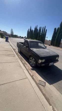 1986 Nissan Pickup