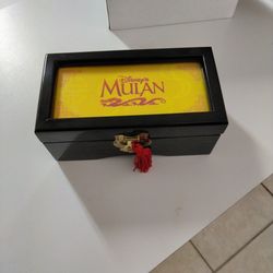 Limited Edition Walt Disney Mulan Watch