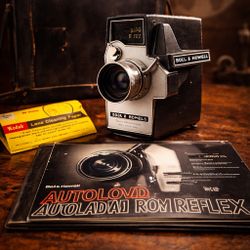 ⭐️ESTATE SALE⭐️ 📽️ Vintage Bell & Howell Autoload Zoom Reflex 315 Super 8 Movie Camera