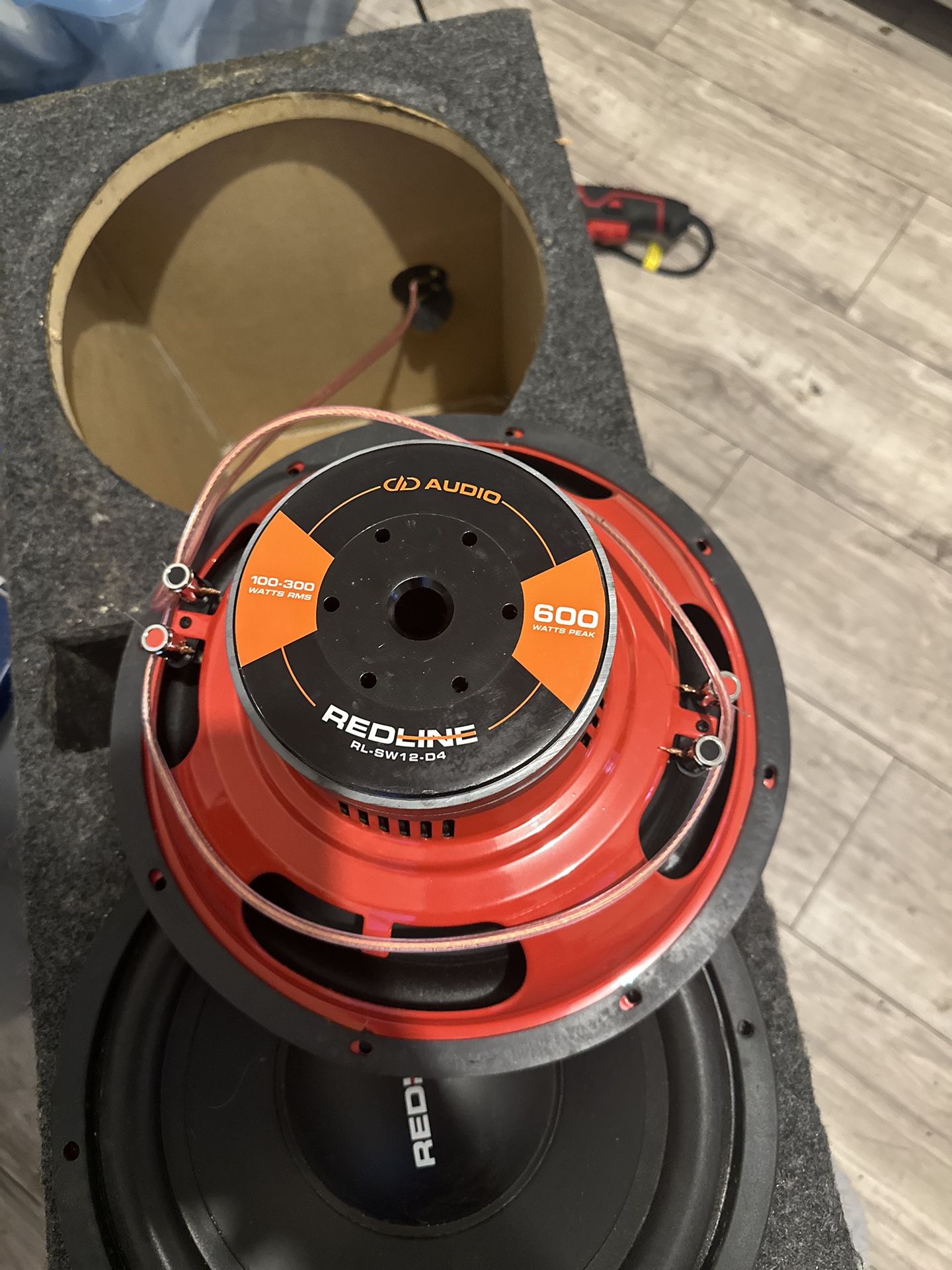 Redline 12 In Subs 600 W