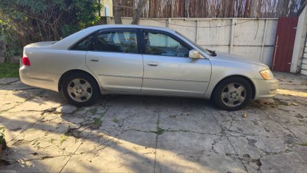 2003 Toyota Avalon