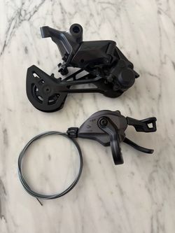 Shimano Deore  XT LinkGlide rear derailleur/ shifter 11spd RD-M8130