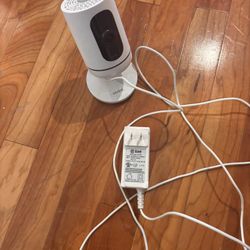 Vivint indoor Security Camera 