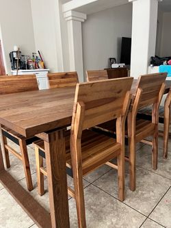 OBO :Solid Wood Rustic Farmhouse Dining Table + 6 Chairs
