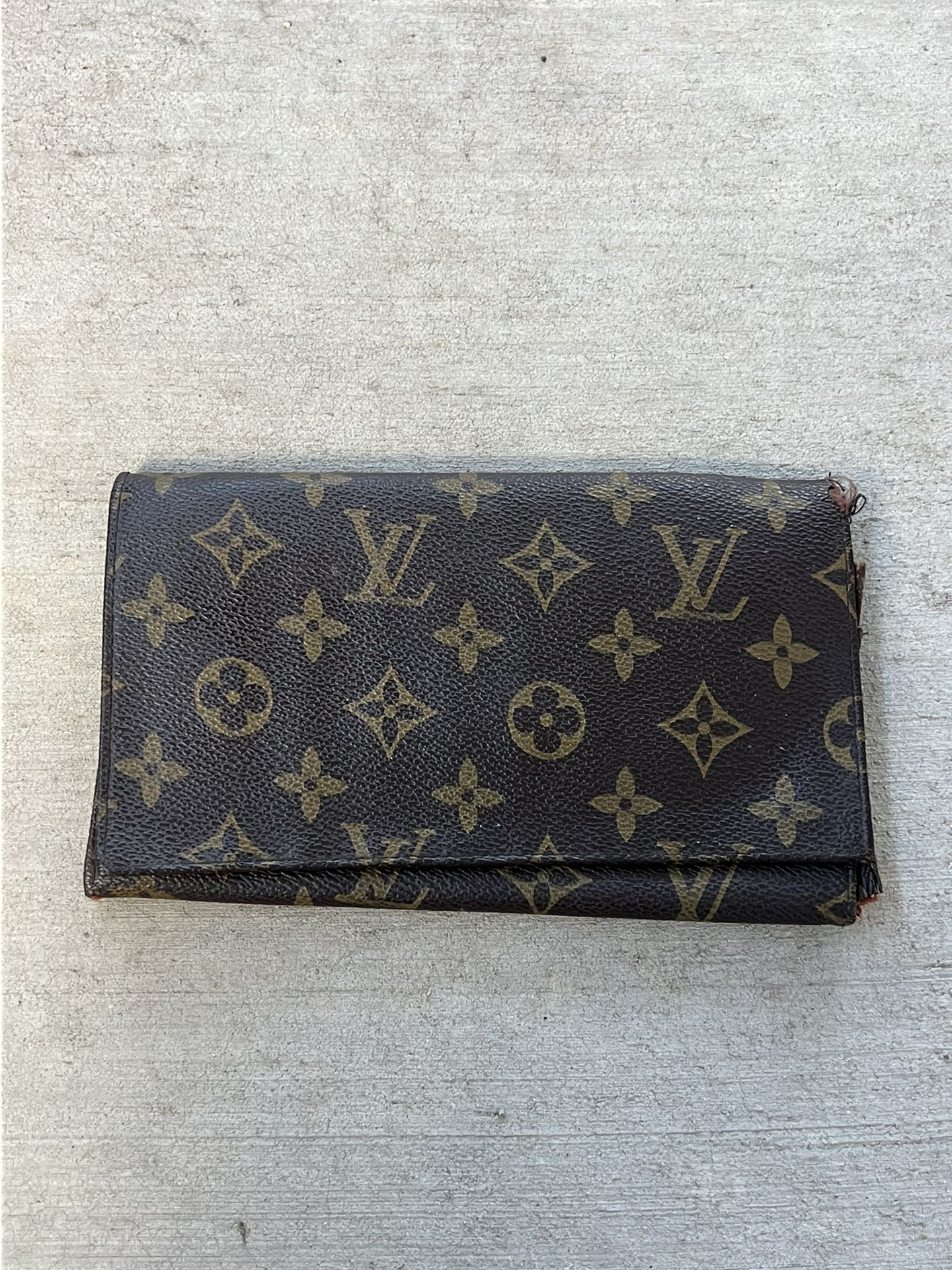 Vintage Louis Vuitton Wallet 